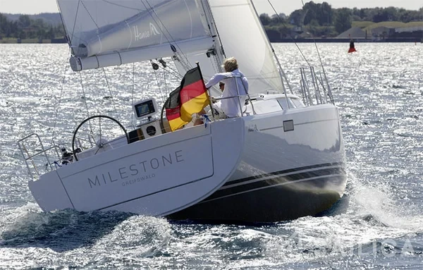 Hanse 385 - Yacht Charter Sailica