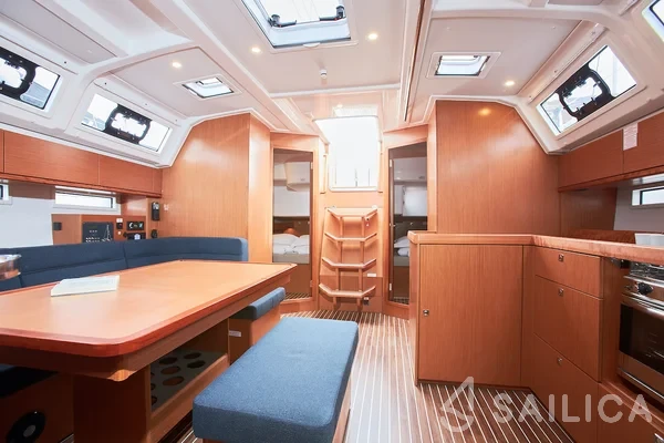 Bavaria 46 Cruiser - Yacht Charter Sailica