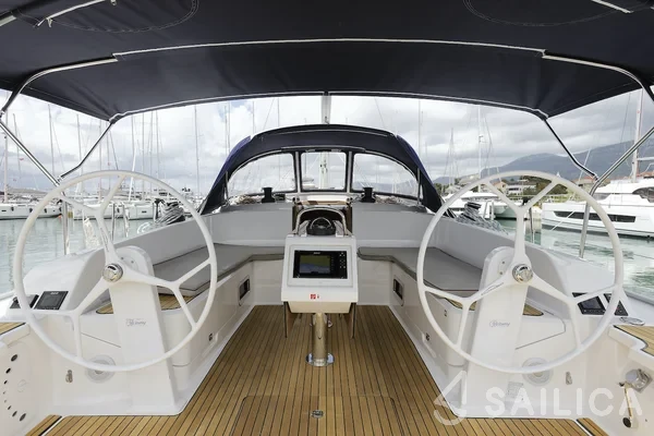 Bavaria 46 Cruiser - Yacht Charter Sailica