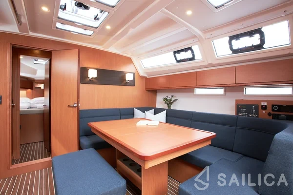 Bavaria 46 Cruiser - Yacht Charter Sailica