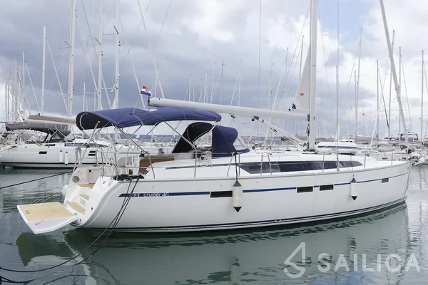 Bavaria 46 Cruiser - Yacht Charter Sailica