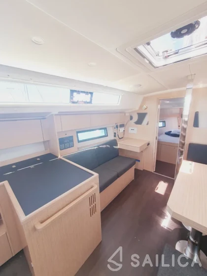 Bavaria C42 - Yacht Charter Sailica