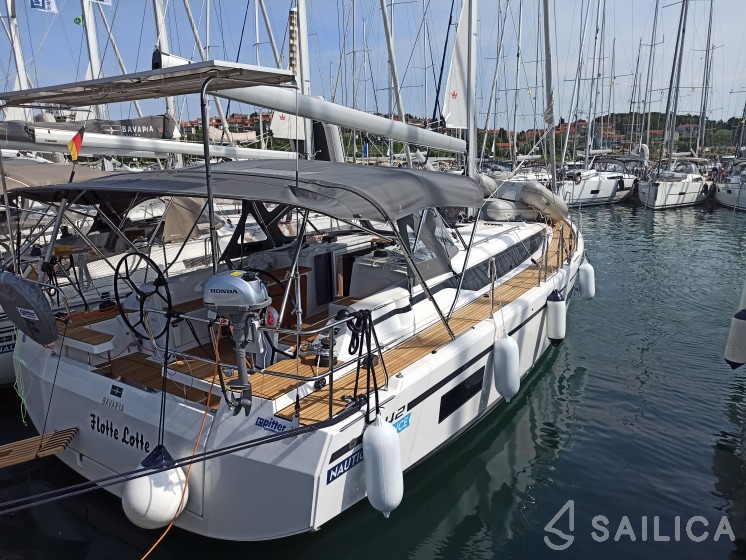 Bavaria C42 - Yacht Charter Sailica