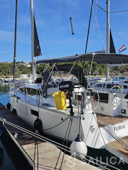 Scandinavia 35 - Yacht Charter Sailica