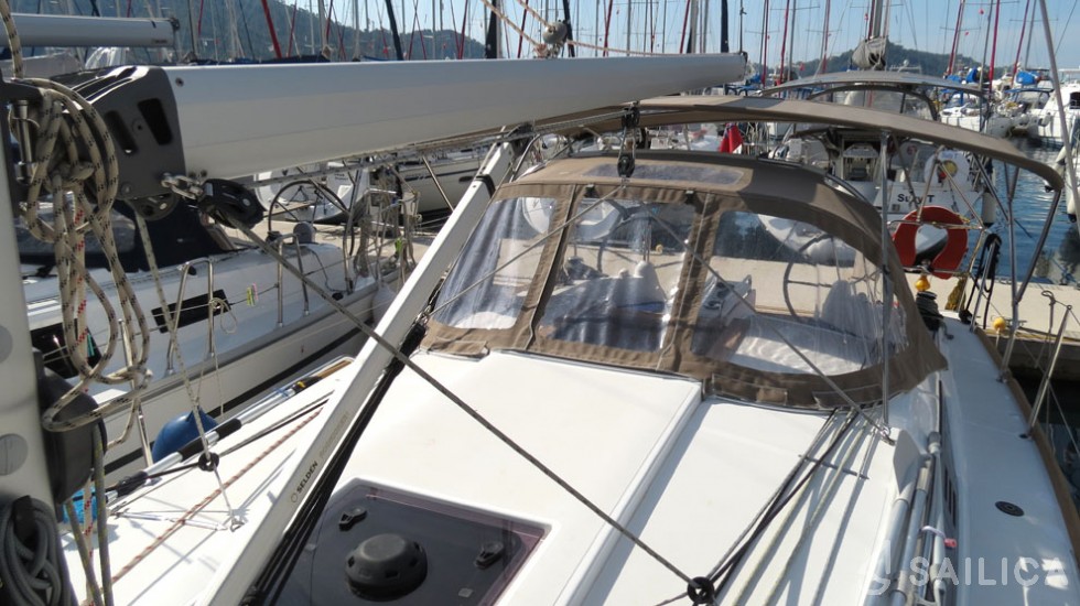 Sun Odyssey 349 - Yacht Charter Sailica