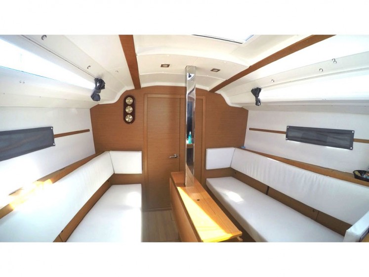Sun Odyssey 349 - Yacht Charter Sailica