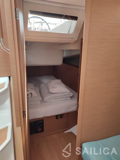 Sun Odyssey 440 - Yacht Charter Sailica