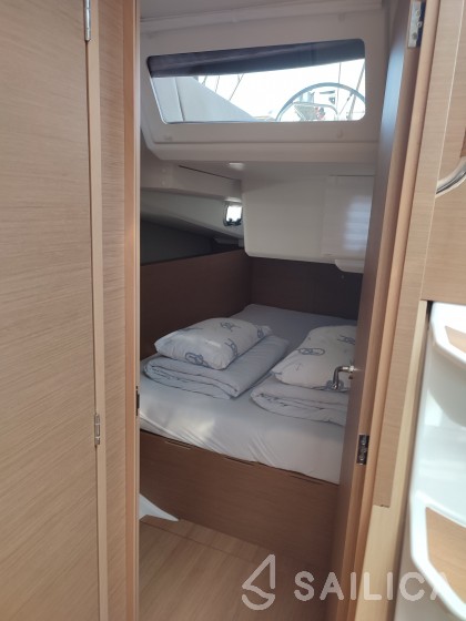 Sun Odyssey 440 - Yacht Charter Sailica