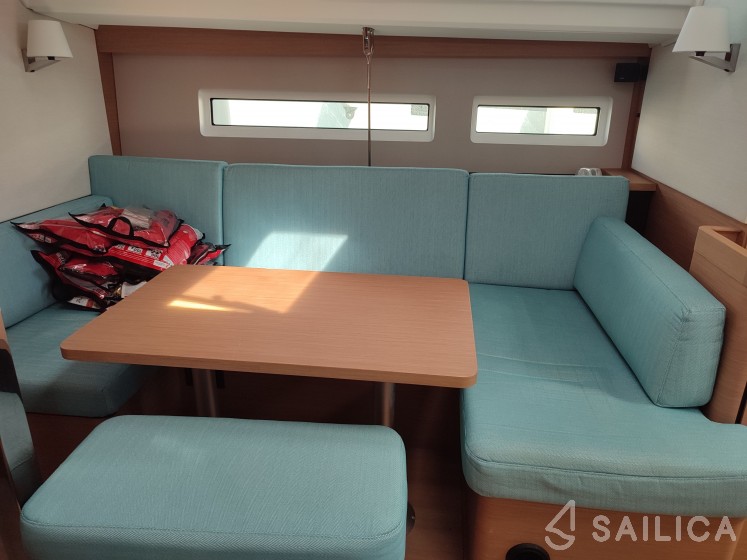 Sun Odyssey 440 - Yacht Charter Sailica