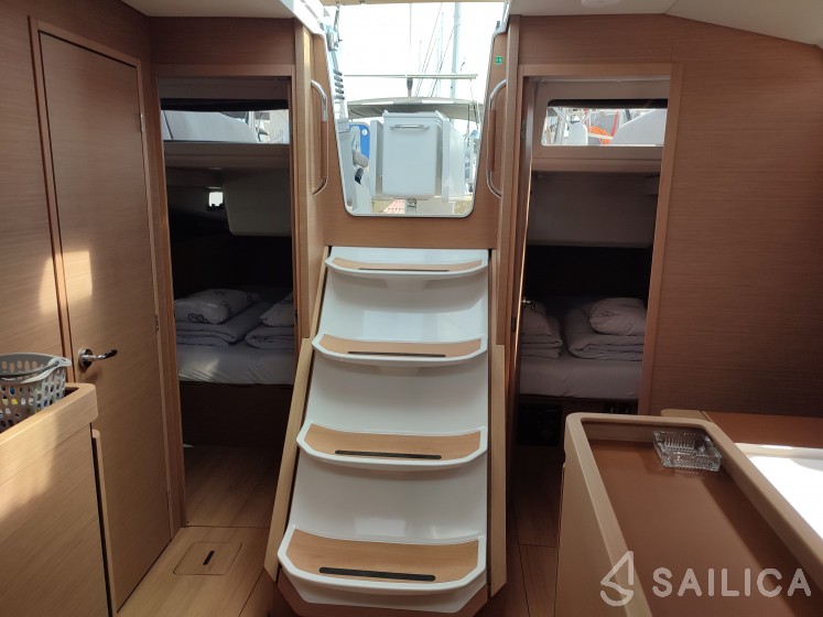 Sun Odyssey 440 - Yacht Charter Sailica