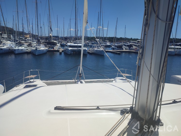 Lagoon 46  - Yacht Charter Sailica