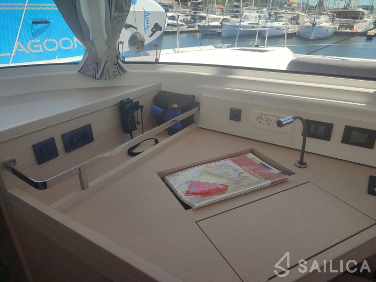 Lagoon 46  - Yacht Charter Sailica