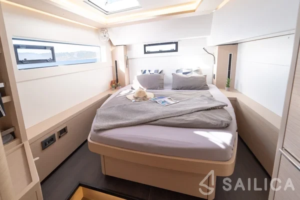 Lagoon 46  - Yacht Charter Sailica