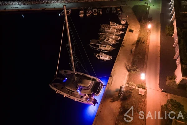 Lagoon 46  - Yacht Charter Sailica