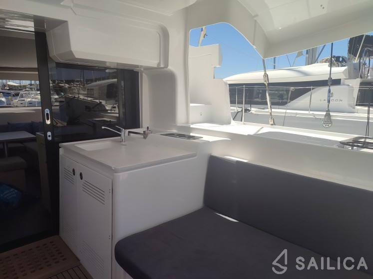 Lagoon 46  - Yacht Charter Sailica