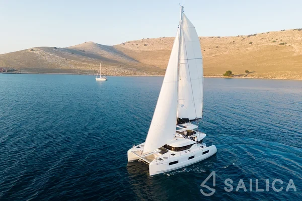 Lagoon 46  - Yacht Charter Sailica
