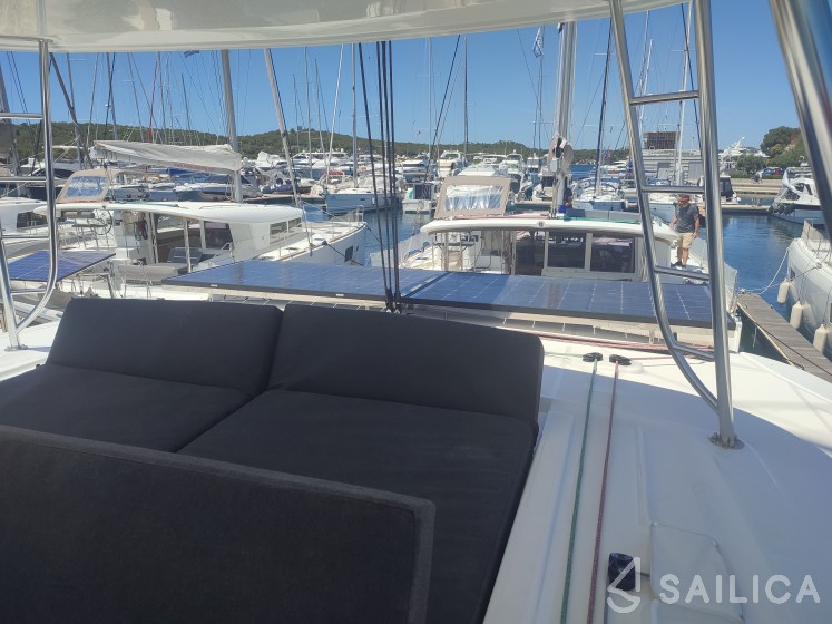 Lagoon 46  - Yacht Charter Sailica