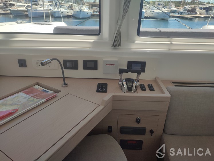 Lagoon 46  - Yacht Charter Sailica