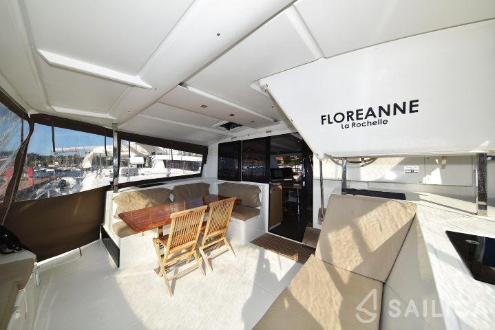 Lucia 40 - Yacht Charter Sailica