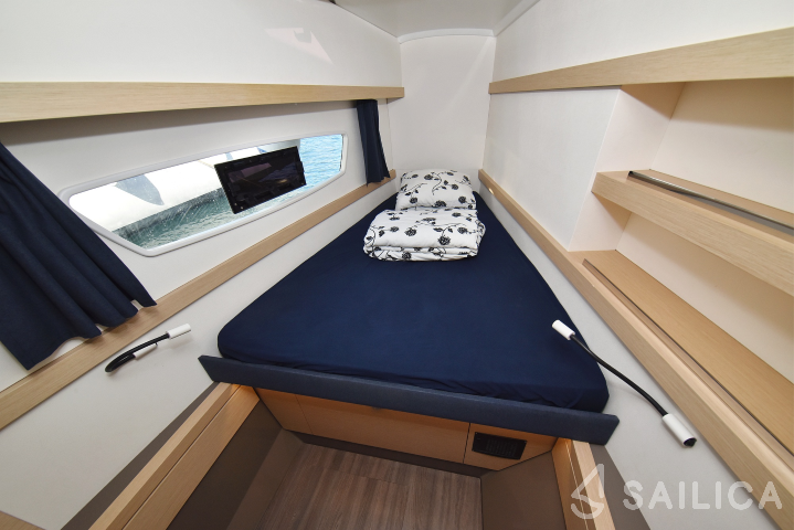 Lucia 40 - Yacht Charter Sailica