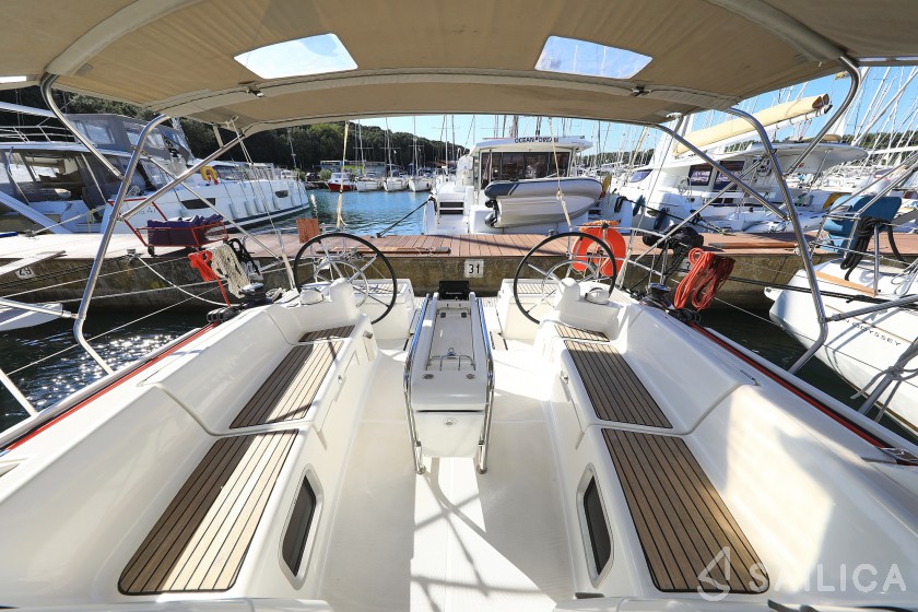 Sun Odyssey 449 - Yacht Charter Sailica