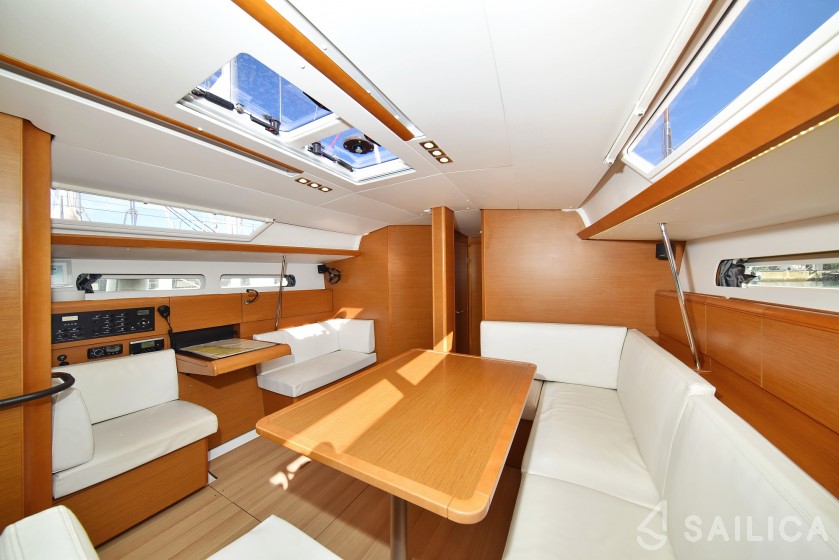 Sun Odyssey 449 - Yacht Charter Sailica
