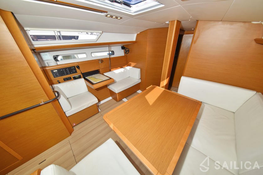 Sun Odyssey 449 - Yacht Charter Sailica
