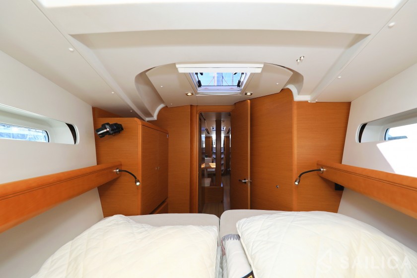 Sun Odyssey 449 - Yacht Charter Sailica