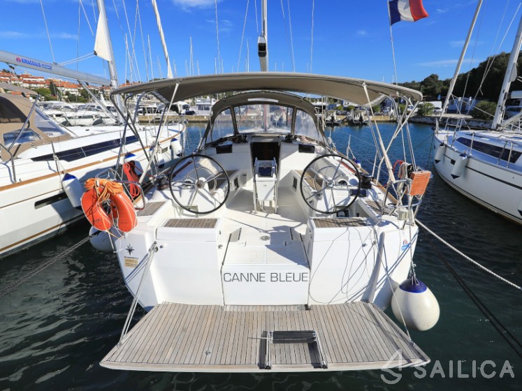 Sun Odyssey 449 - Yacht Charter Sailica
