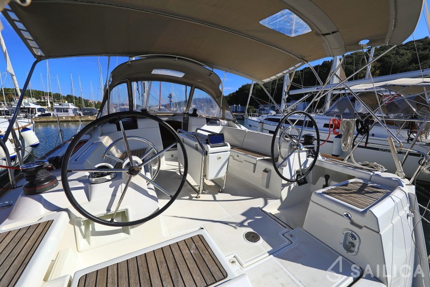 Sun Odyssey 449 - Yacht Charter Sailica