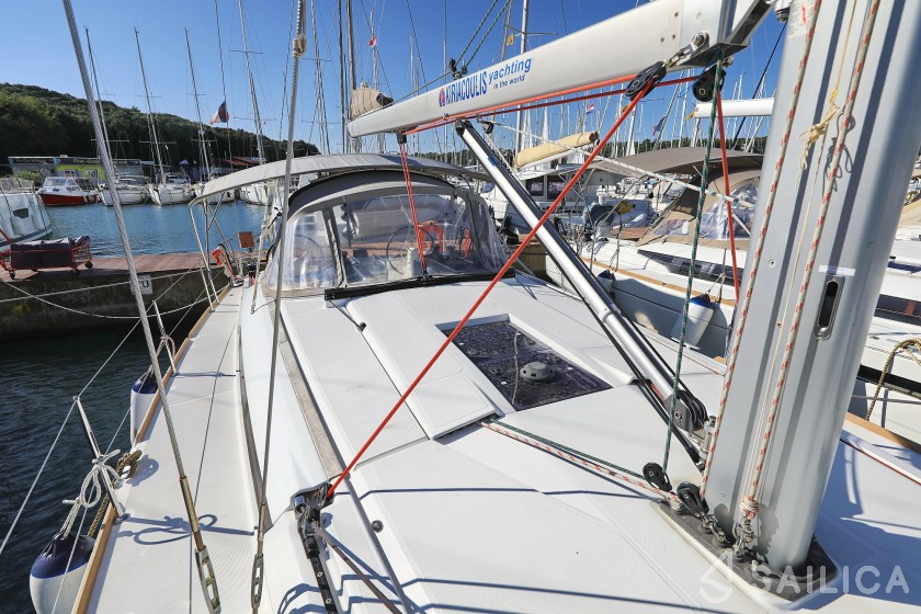 Sun Odyssey 449 - Yacht Charter Sailica