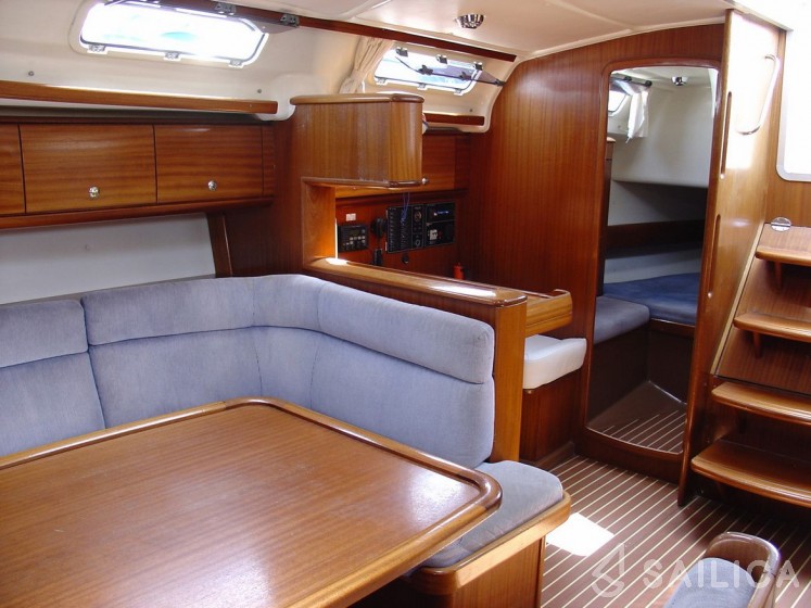 Bavaria 44 - Yacht Charter Sailica