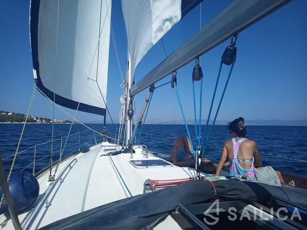 Bavaria 44 - Yacht Charter Sailica