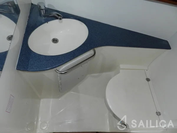 Bavaria 44 - Yacht Charter Sailica