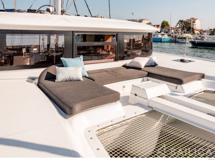 Lagoon 46  - Yacht Charter Sailica