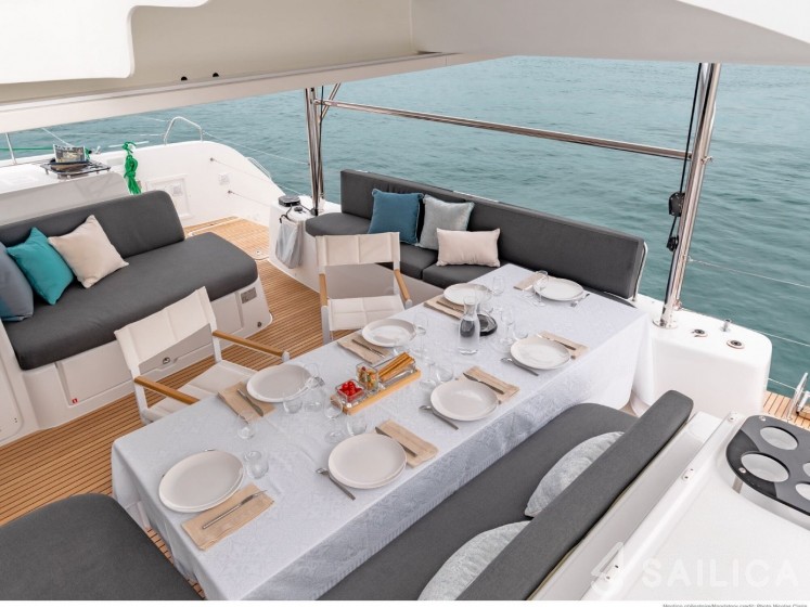 Lagoon 46  - Yacht Charter Sailica