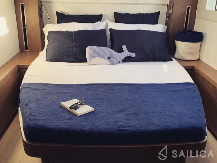 Lagoon 46  - Yacht Charter Sailica