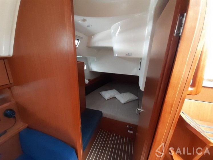 Bavaria 41 Cruiser - Yacht Charter Sailica