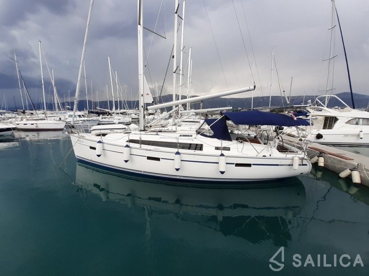 Bavaria 41 Cruiser - Yacht Charter Sailica