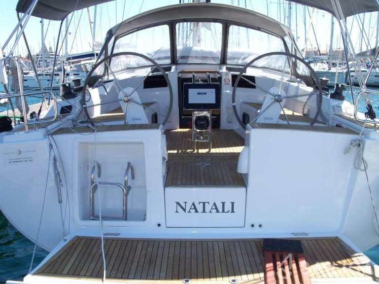Hanse 415 - Yacht Charter Sailica