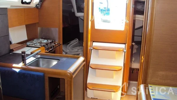 Sun Odyssey 349 - Yacht Charter Sailica