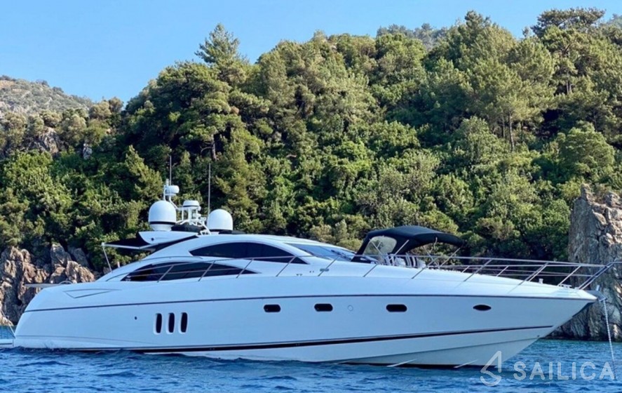 Sunseeker Predator 72 - Yacht Charter Sailica