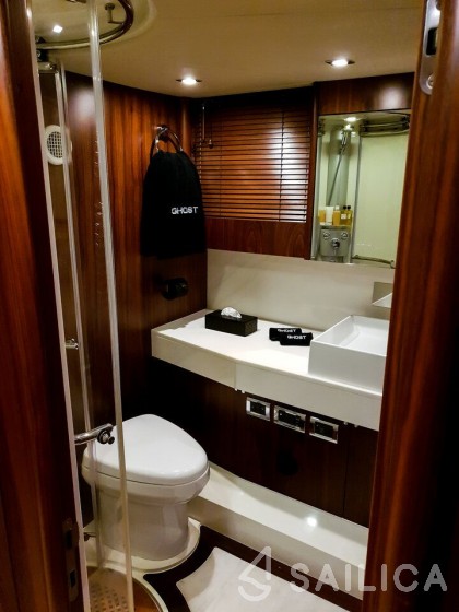 Sunseeker Predator 72 - Yacht Charter Sailica