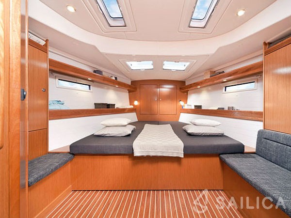 Bavaria 50 Cruiser - Yacht Charter Sailica
