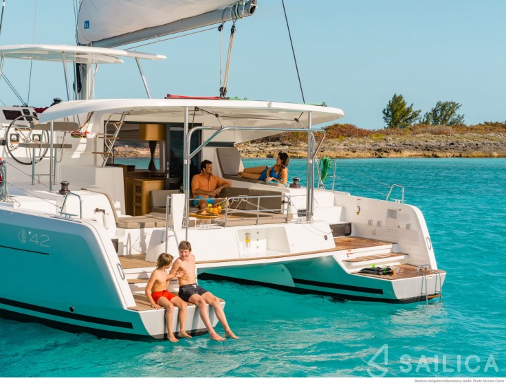 Lagoon 42 - Yacht Charter Sailica