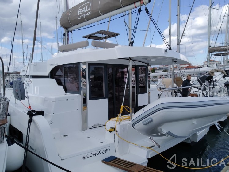 Bali Catspace - Yacht Charter Sailica