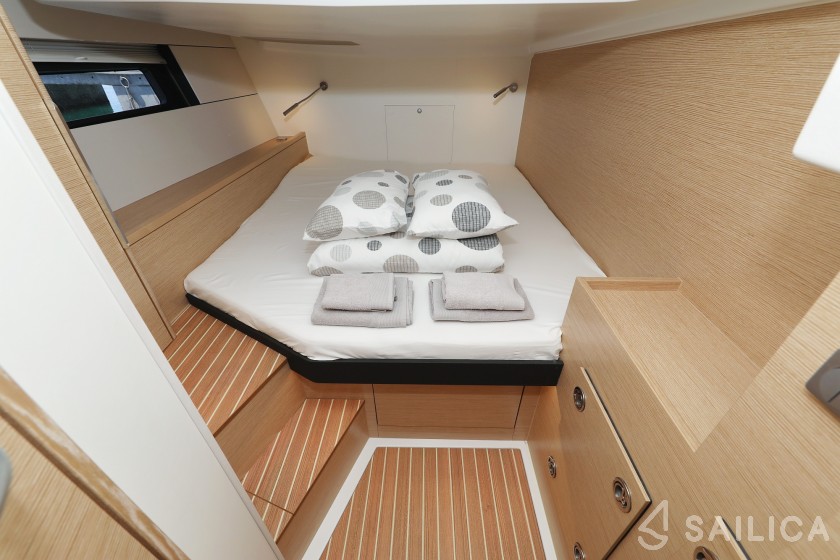 Hanse 460 - Yacht Charter Sailica