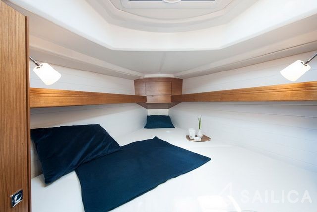 Bavaria 33 Cruiser - Yacht Charter Sailica