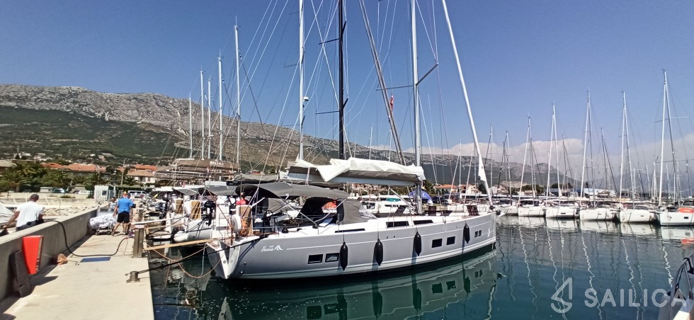 Hanse 588 - Yacht Charter Sailica