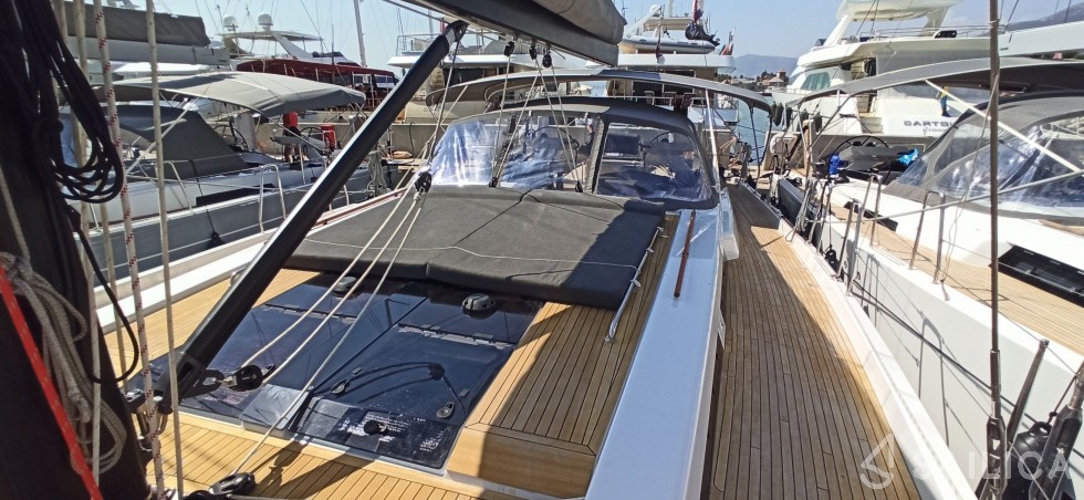 Hanse 588 - Yacht Charter Sailica